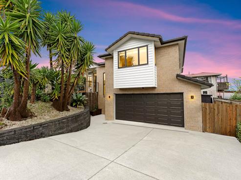 2 Bangla Place, Massey