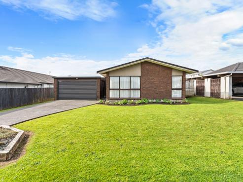 36 Butley Drive, Farm Cove