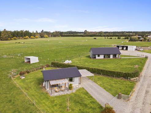 1136 Poyntzs Road, West Eyreton