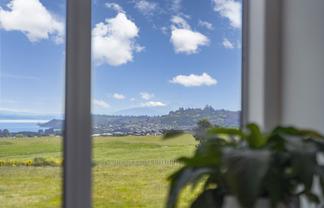 25 Walnut Lane, Nukuhau