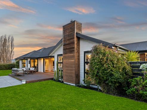 32 Bronco Drive, Aidanfield