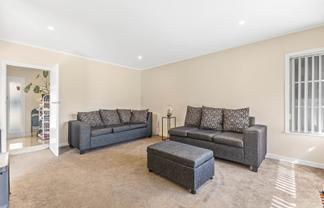 2/30 Calvert Avenue, Mangere East