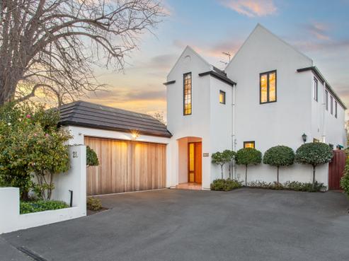 21A Leinster Road, Strowan