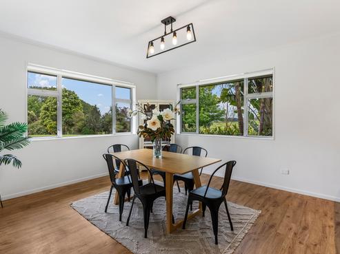 300 Glenbrook Beach Road, Glenbrook