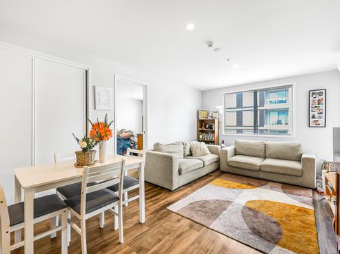 206/25 Bute Road, Browns Bay