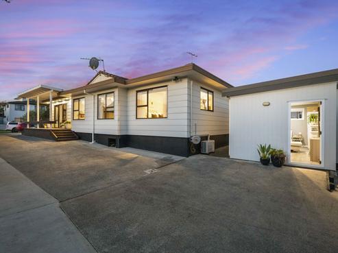 21 Gosford Drive, Botany Downs
