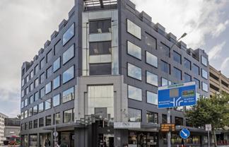 Prominent space with flexible use