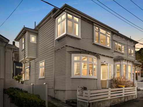 11 Caroline Street, Mount Victoria