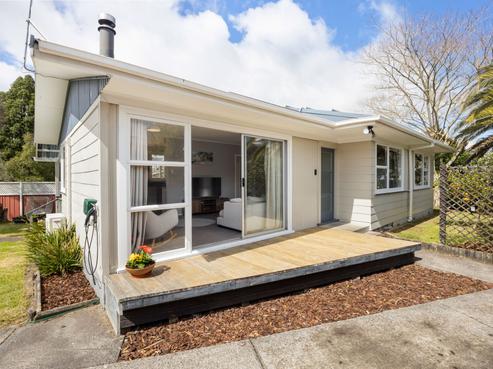 30 Deanwell Avenue, Deanwell