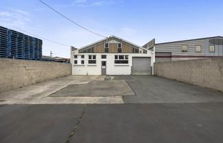 Reduced! Affordable, Centrally Located Workshop