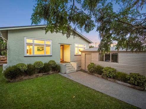 1C Rutherford Street, Belmont