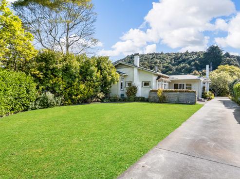 4 School Lane, Regent