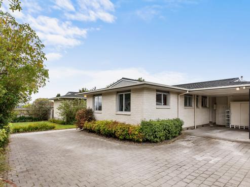 37 James Cook Street, Havelock North