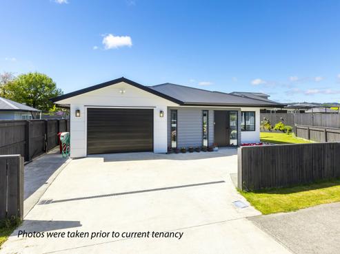 5 Poulson Grove, Trentham