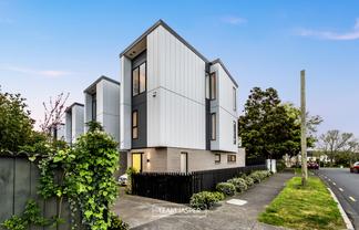 1/48 St Johns Road, Meadowbank