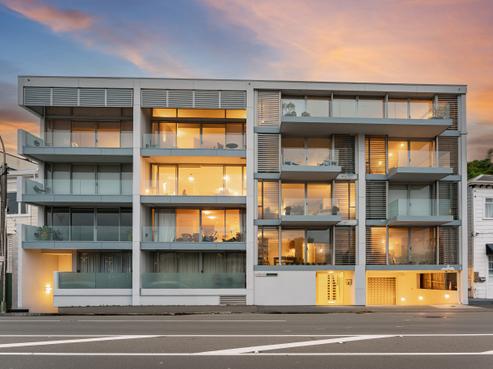 6/74 Oriental Parade, Oriental Bay