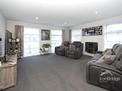 216 Rolleston Drive, Rolleston