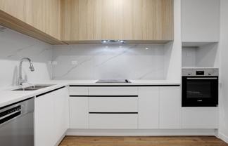 9/196 Royal Road, Massey