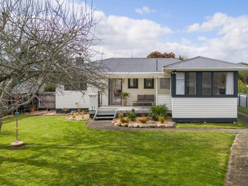 33 Adams Street, Waihi