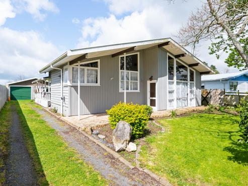 3 Emerald Place, Chartwell