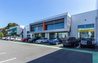 Rare Large-Format Office in Premium Business Park