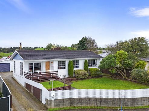 8 Belk Place, Feilding
