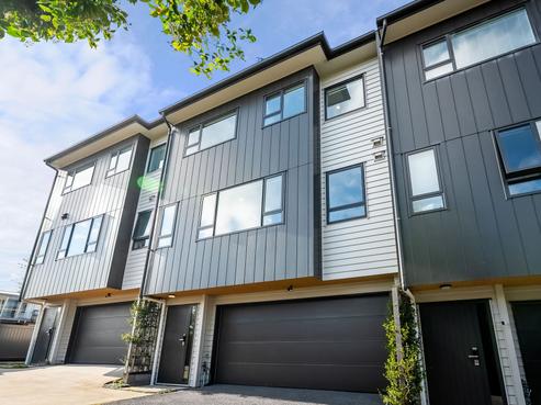 4B Fowler Street, Northcote