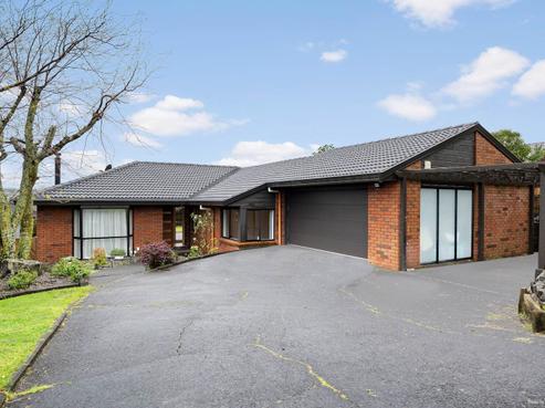 15 Orangewood Drive, Northpark