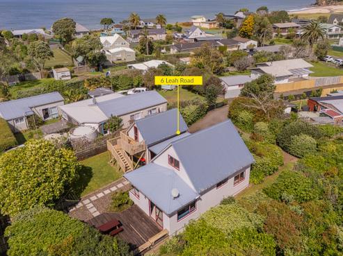 6 Leah Road, Whitianga