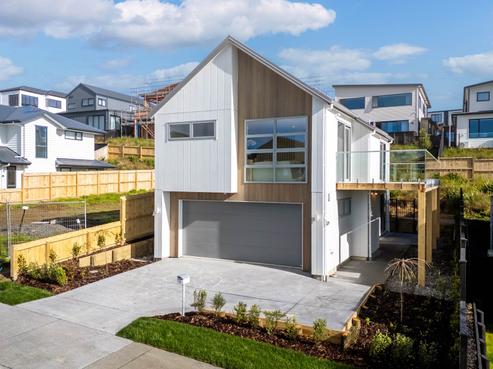 6 Pakirikiri Street, Long Bay