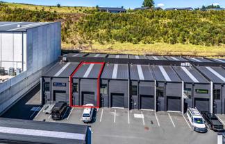 Warehouse Unit in Prime Silverdale Location