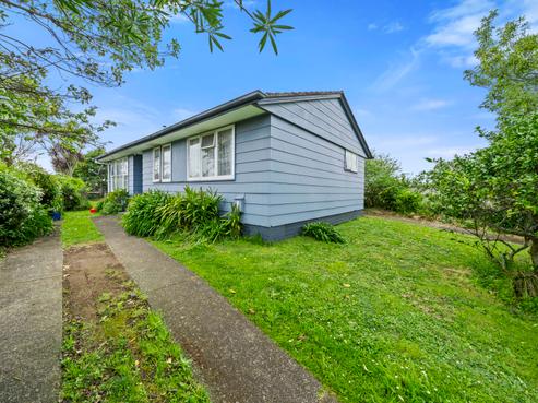 54 Windrush Close, Mangere