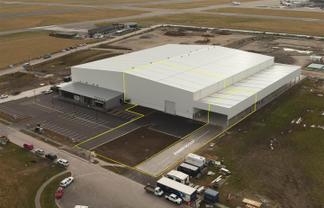 High Stud Warehouse with Breezeway