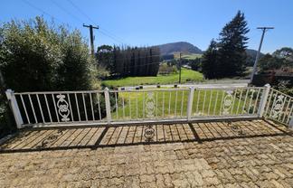 11 Merrie Creek Road, Clinton