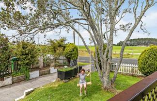 2639 Awhitu Road, Awhitu