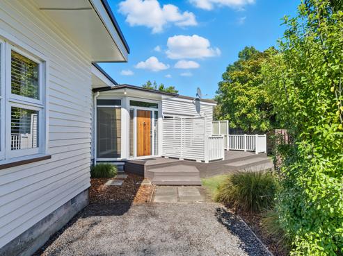 24 Arnold Street, Sumner