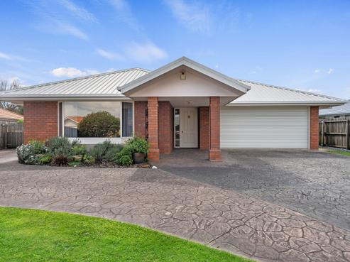 4 Rosaline Frank Street, Stoke