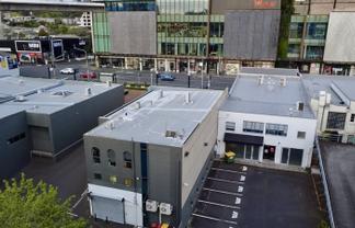 Prime Newmarket retail/storage