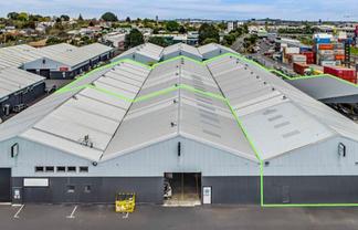 Large scale warehouse with big power – Panmure