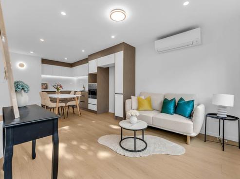 8/21 Baird Street, Howick