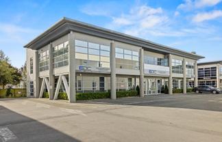 Modern, Versatile, and Well-Priced Office Space