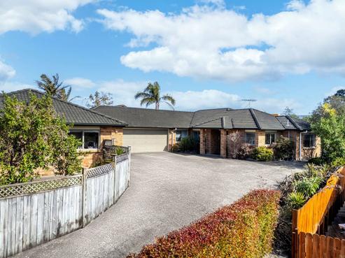19 Ballymore Drive, Pinehill