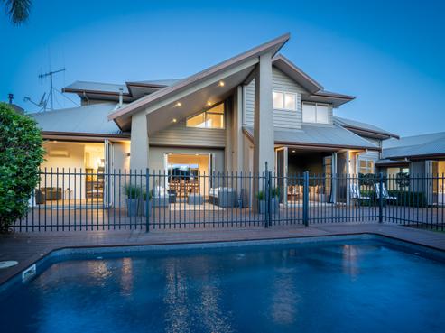 5 Cooper Crescent, Cambridge