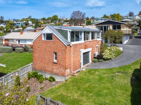 29 Glen Road, Mornington