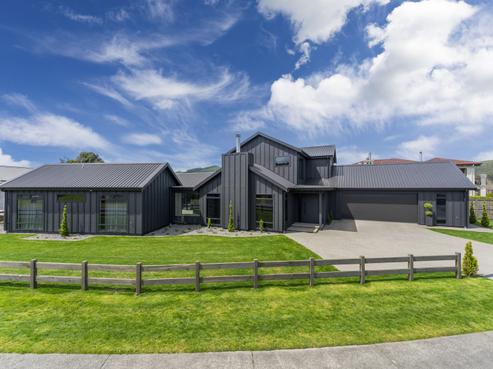 14 Pukeko Way, Kinloch