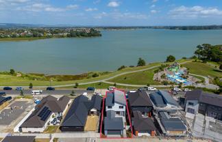 121 Waituarua Drive, Conifer Grove