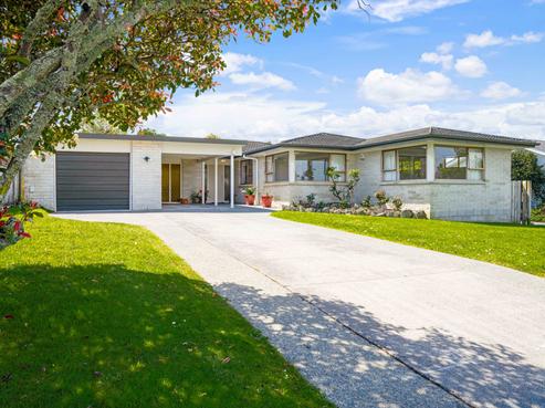 29 Sorrel Crescent, Bucklands Beach