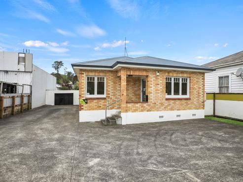 156 Normanby Road, Paeroa