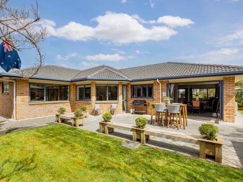3 Riverstone Drive, Riverstone Terraces