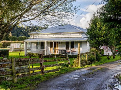14 Carters Road, Eketahuna
